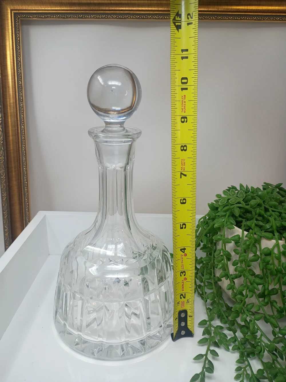 Cut Crystal Decanter with Round Stopper - Clear Glass